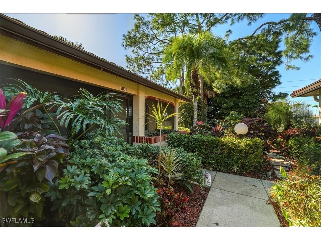 2031 Pine Isle Lane #2031 Naples FL 34112 226001842 image1