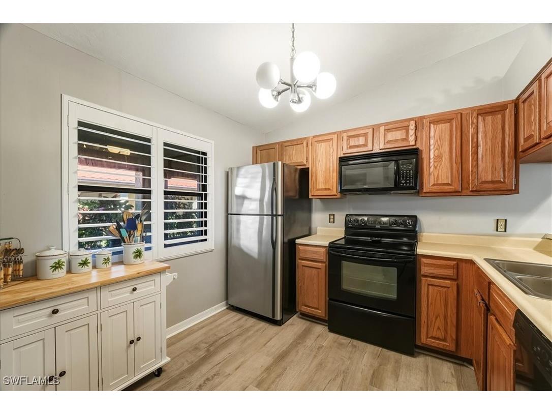 2031 Pine Isle Lane #2031 Naples FL 34112 226001842 image17