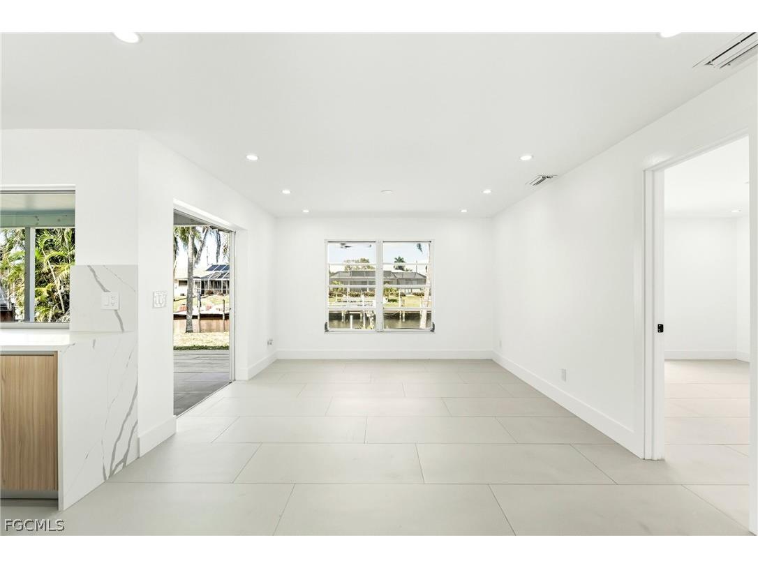 2031 SE 25th Lane Cape Coral FL 33904 2026007759 image11