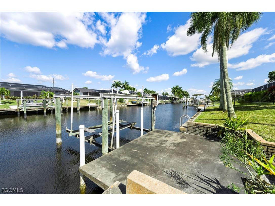 2031 SE 25th Lane Cape Coral FL 33904 2026007759 image28