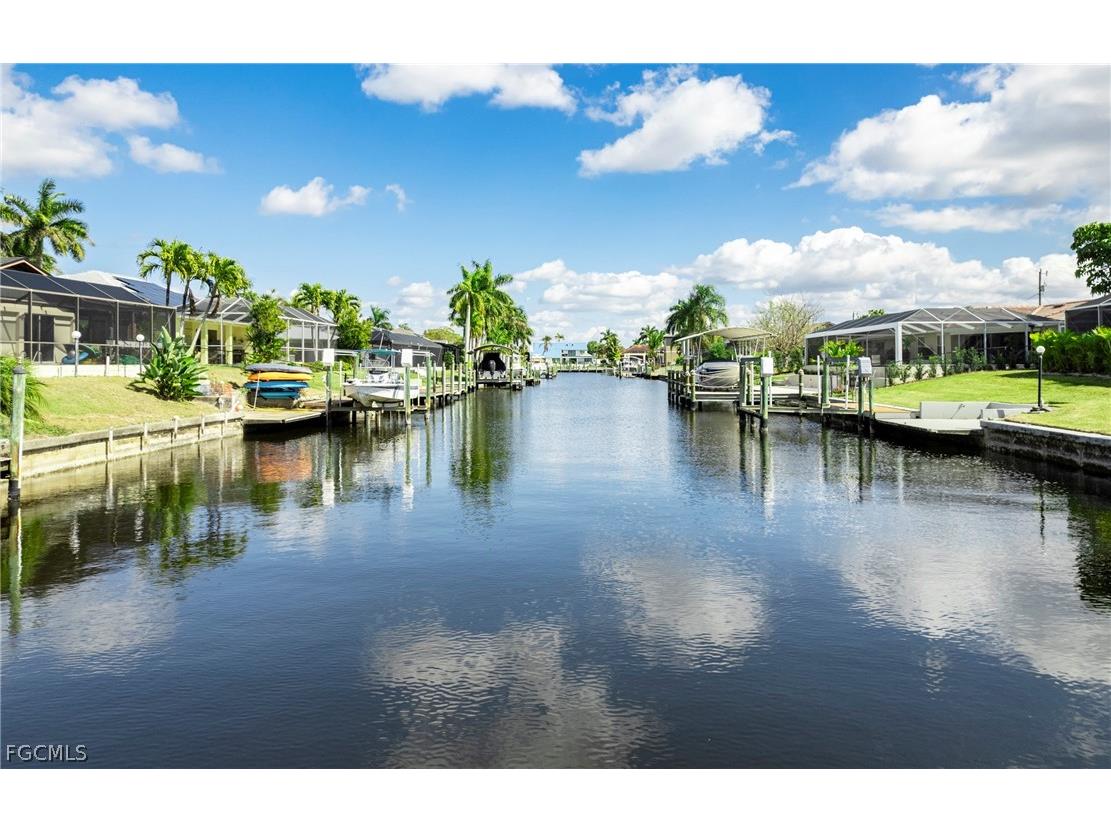 2031 SE 25th Lane Cape Coral FL 33904 2026007759 image30