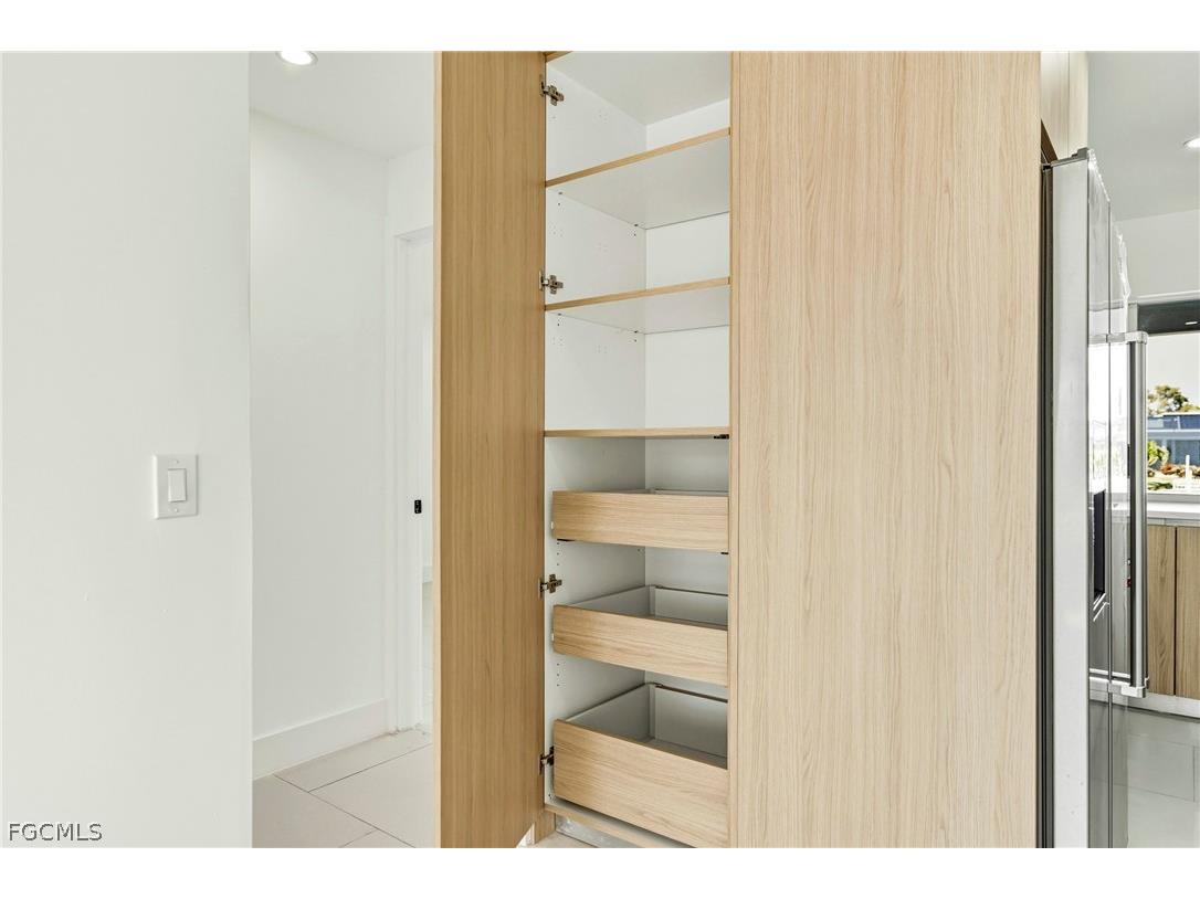 2031 SE 25th Lane Cape Coral FL 33904 2026007759 image7