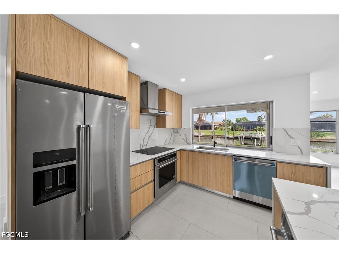 2031 SE 25th Lane Cape Coral FL 33904 2026024236 image12