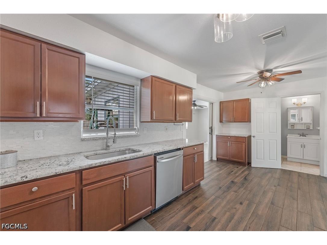 20310 Lorenzo Avenue Port Charlotte FL 33952 2026026068 image13