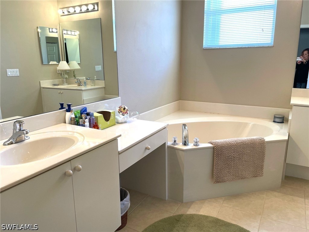 20319 Castlemaine Avenue Estero FL 33928 226015775 image11