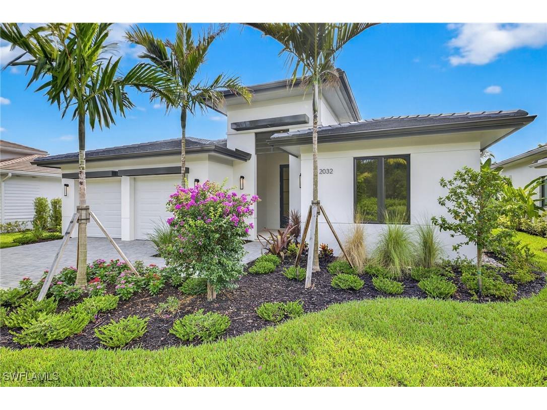 2032 Cambridge Park Drive Naples FL 34109 224026311 image34