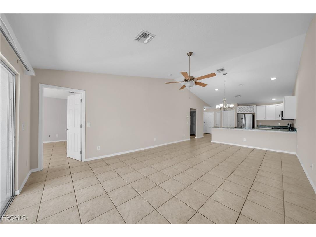 2032 NE 6th Street Cape Coral FL 33909 2026005700 image17