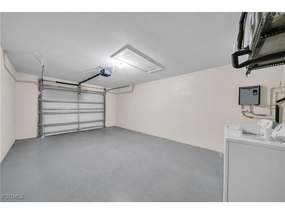 2032 NE 6th Street Cape Coral FL 33909 2026005700 image18