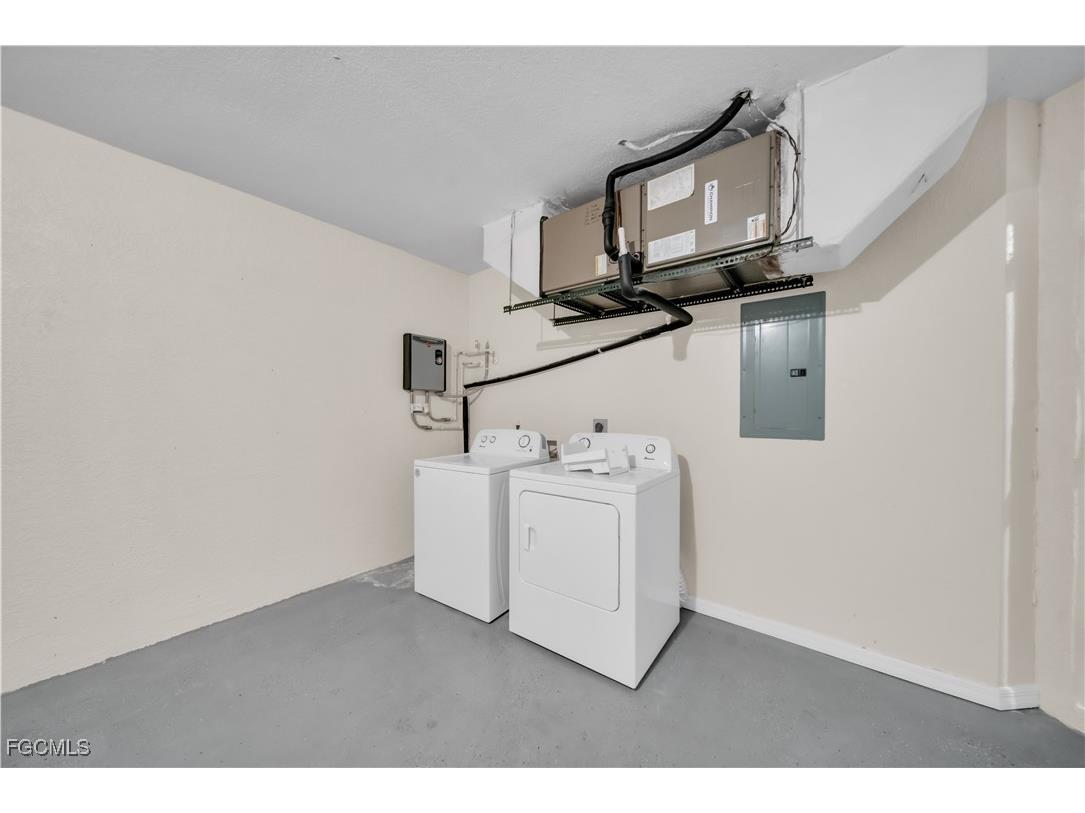 2032 NE 6th Street Cape Coral FL 33909 2026005700 image20