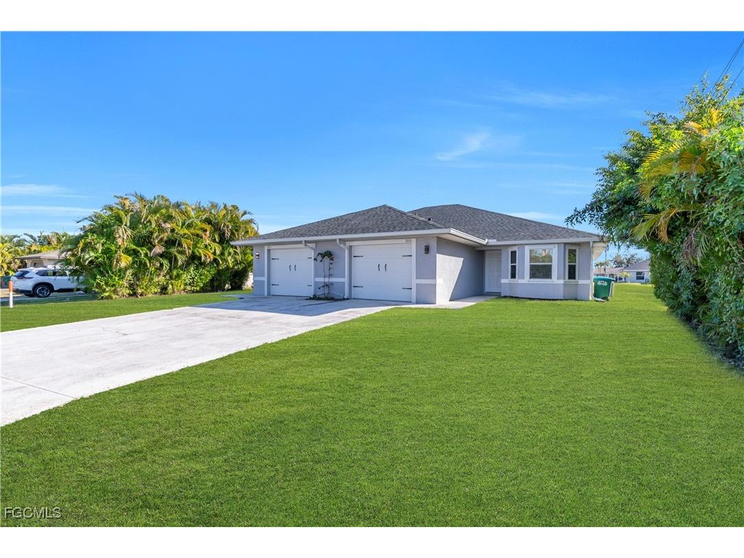 2032 NE 6th Street Cape Coral FL 33909 2026005700 image8