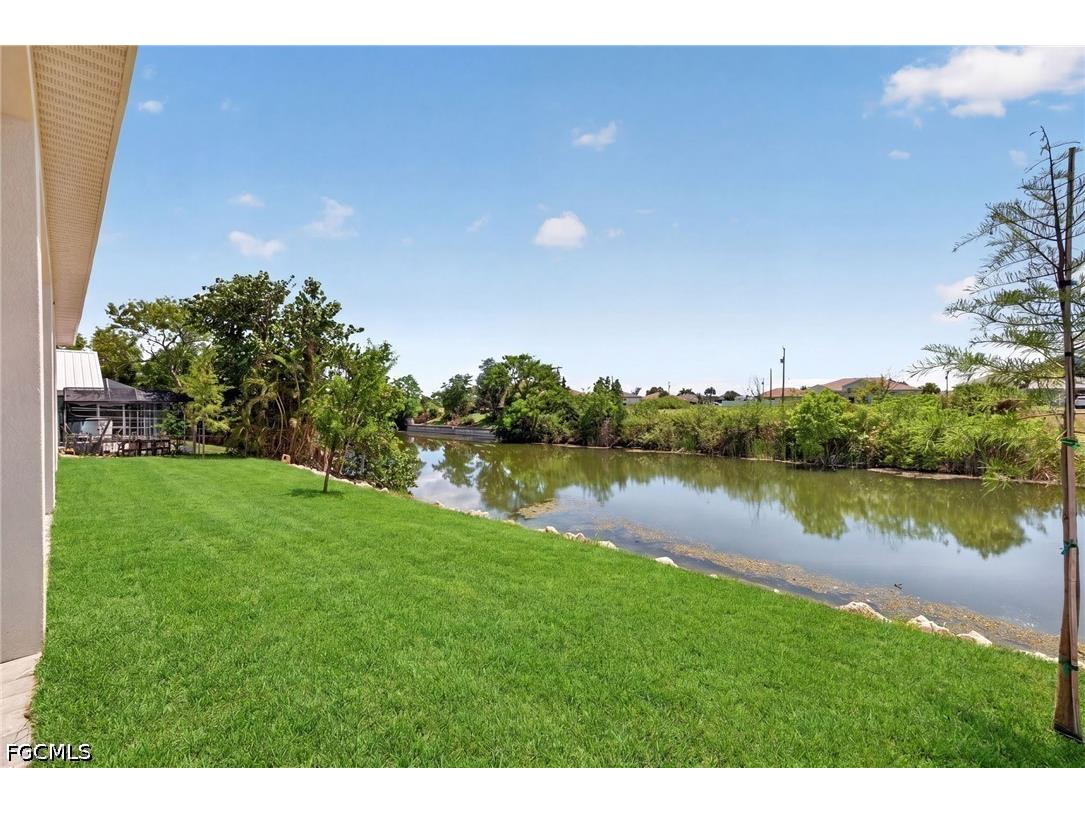 2032 NW 2nd Avenue Cape Coral FL 33993 2026025517 image32