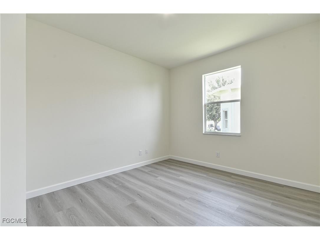 2032 NW 2nd Place Cape Coral FL 33993 2025019869 image30