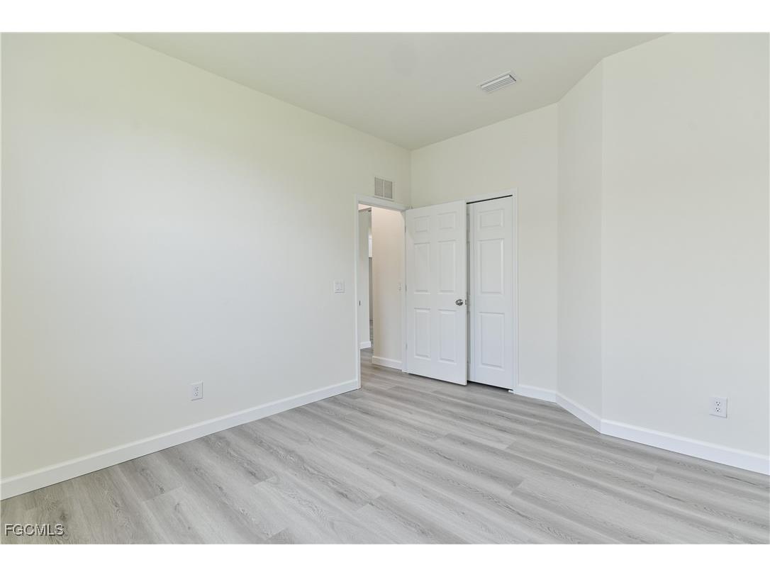 2032 NW 2nd Place Cape Coral FL 33993 2025019869 image31