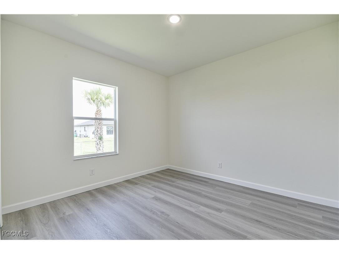 2032 NW 2nd Place Cape Coral FL 33993 2025019869 image33