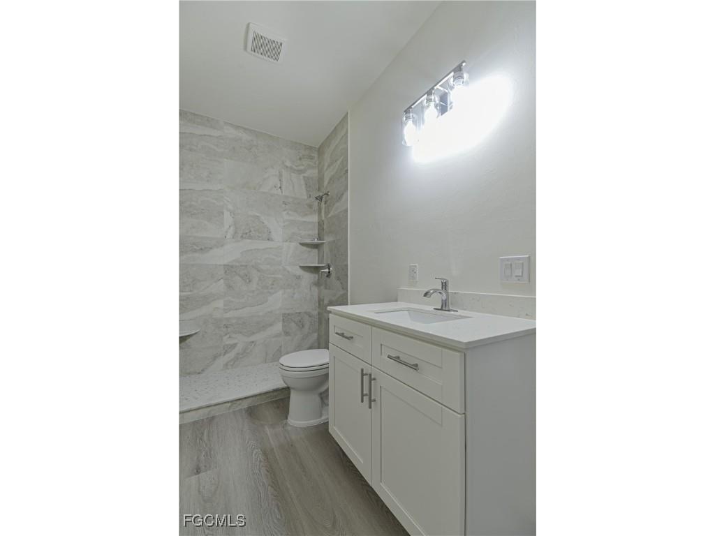 2032 NW 2nd Place Cape Coral FL 33993 2025019869 image35