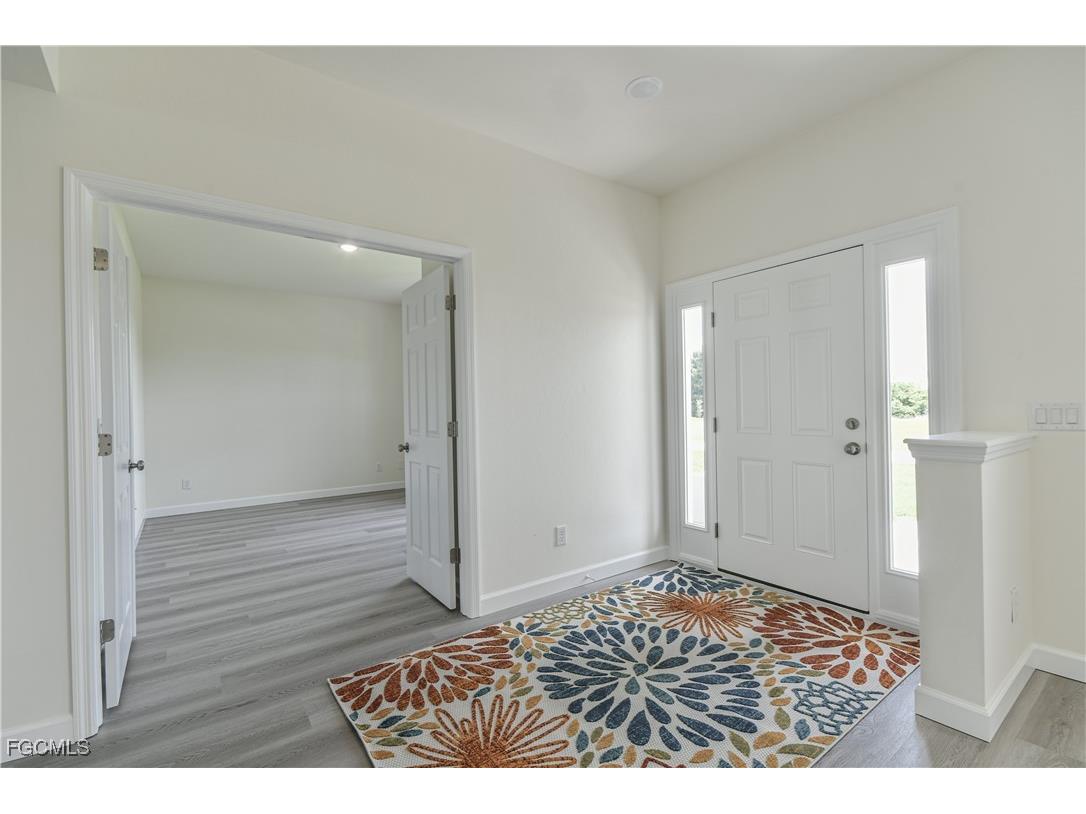 2032 NW 2nd Place Cape Coral FL 33993 2025019869 image37