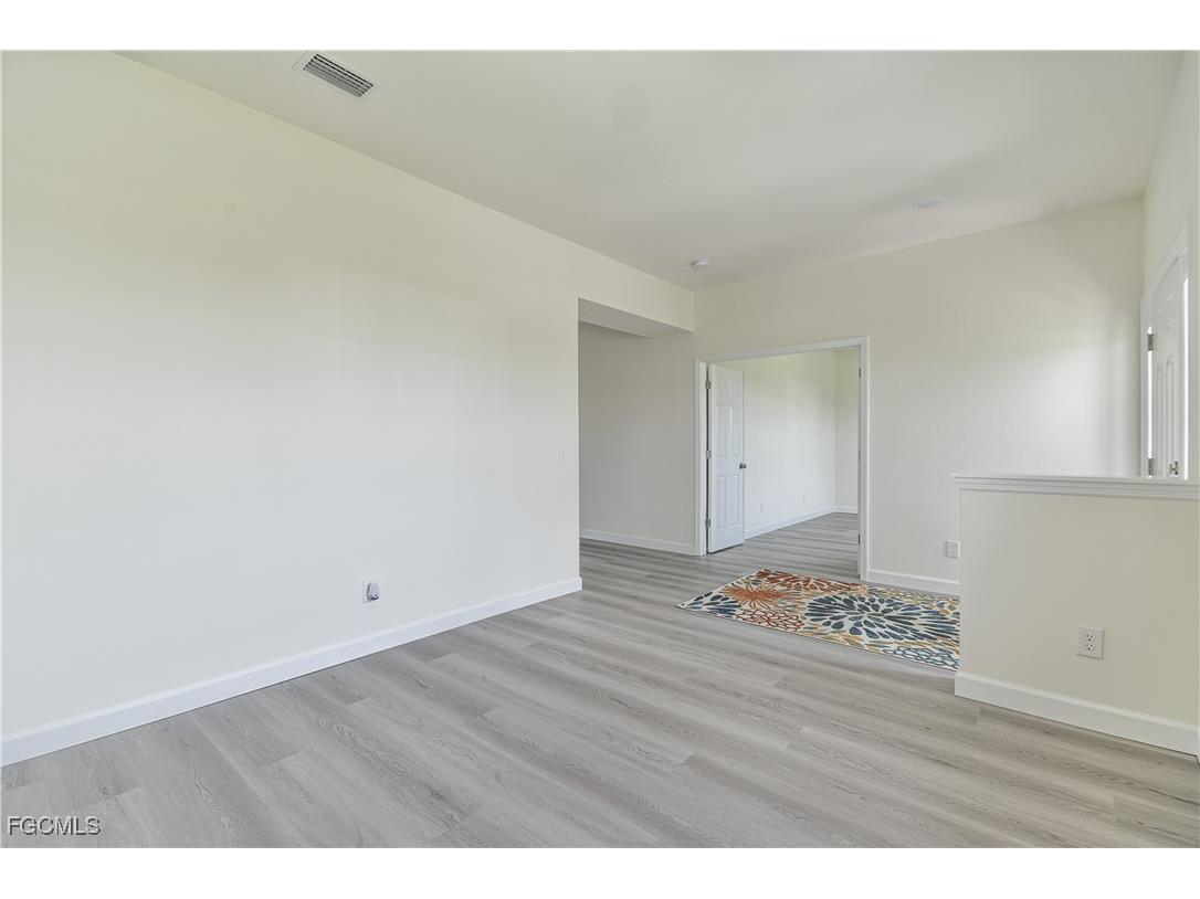 2032 NW 2nd Place Cape Coral FL 33993 2025019869 image38