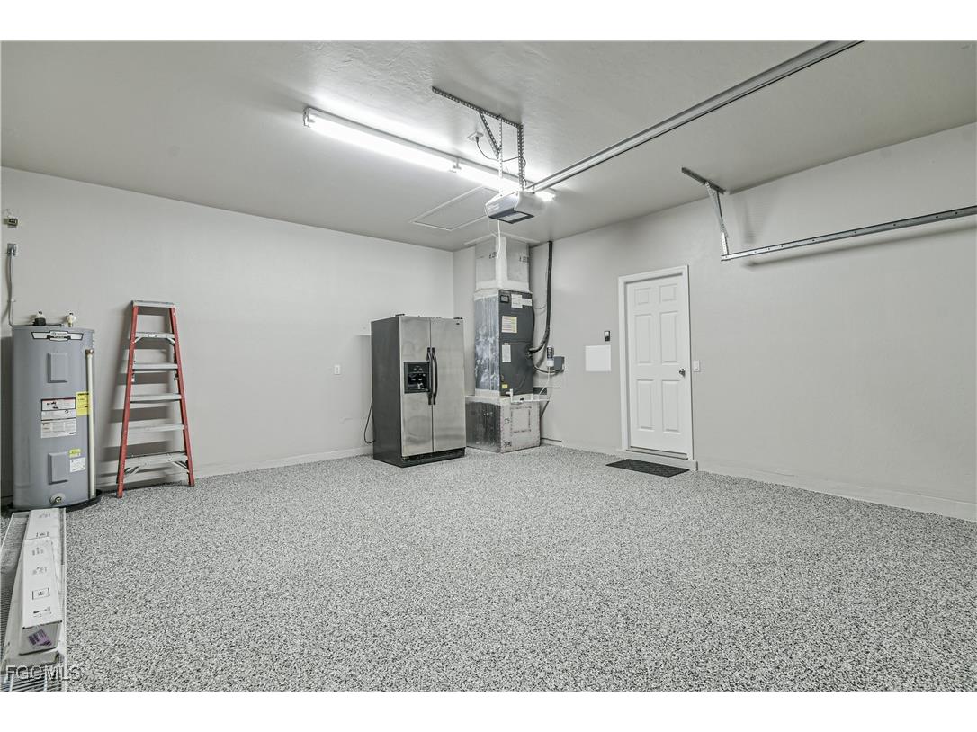 2032 NW 2nd Place Cape Coral FL 33993 2025019869 image42