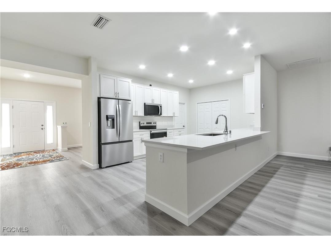 2032 NW 2nd Place Cape Coral FL 33993 2025019869 image45