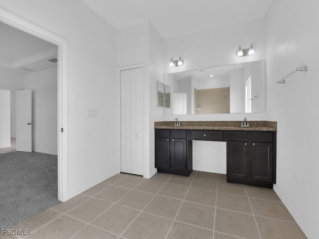 2032 NW 32nd Court Cape Coral FL 33993 2025011763 image12