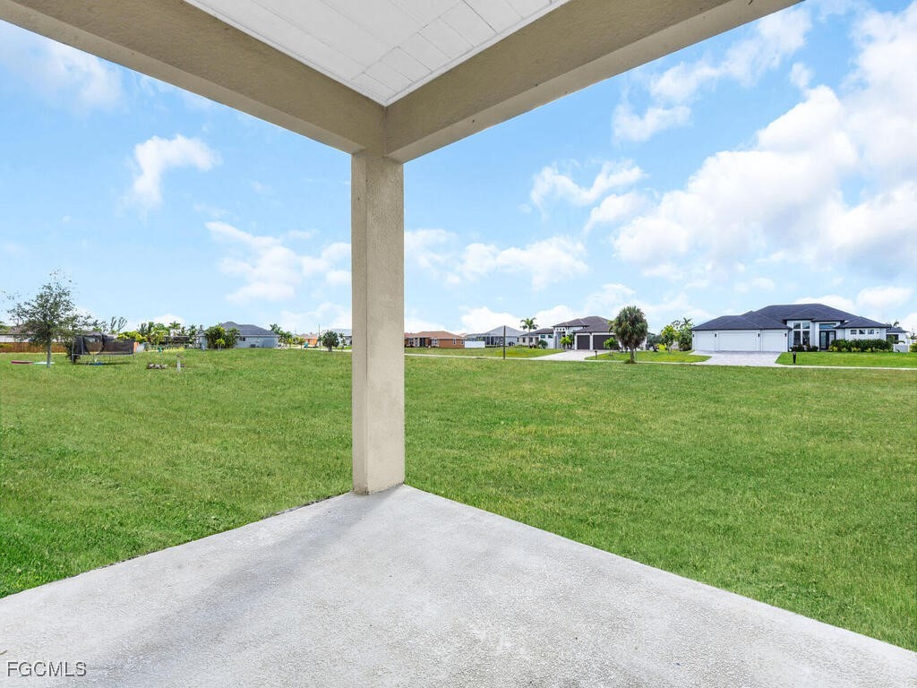2032 NW 32nd Court Cape Coral FL 33993 2025011763 image22
