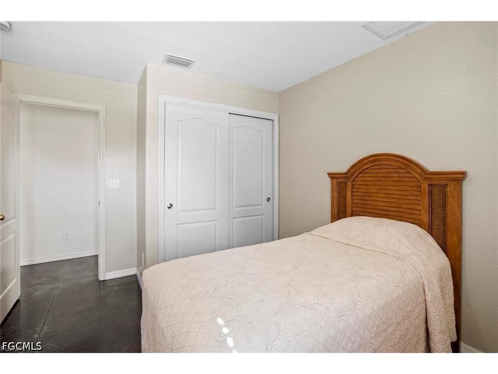 2032 NW 5th Street Cape Coral FL 33993 2026020597 image11