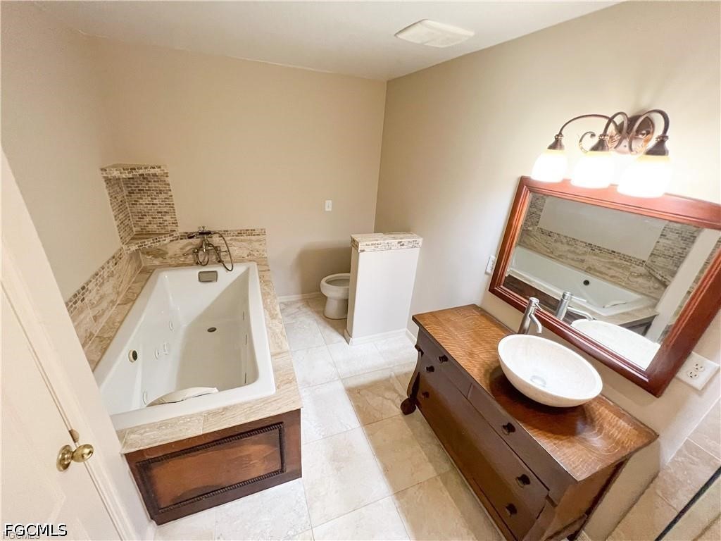 2032 NW 5th Street Cape Coral FL 33993 2026020597 image6