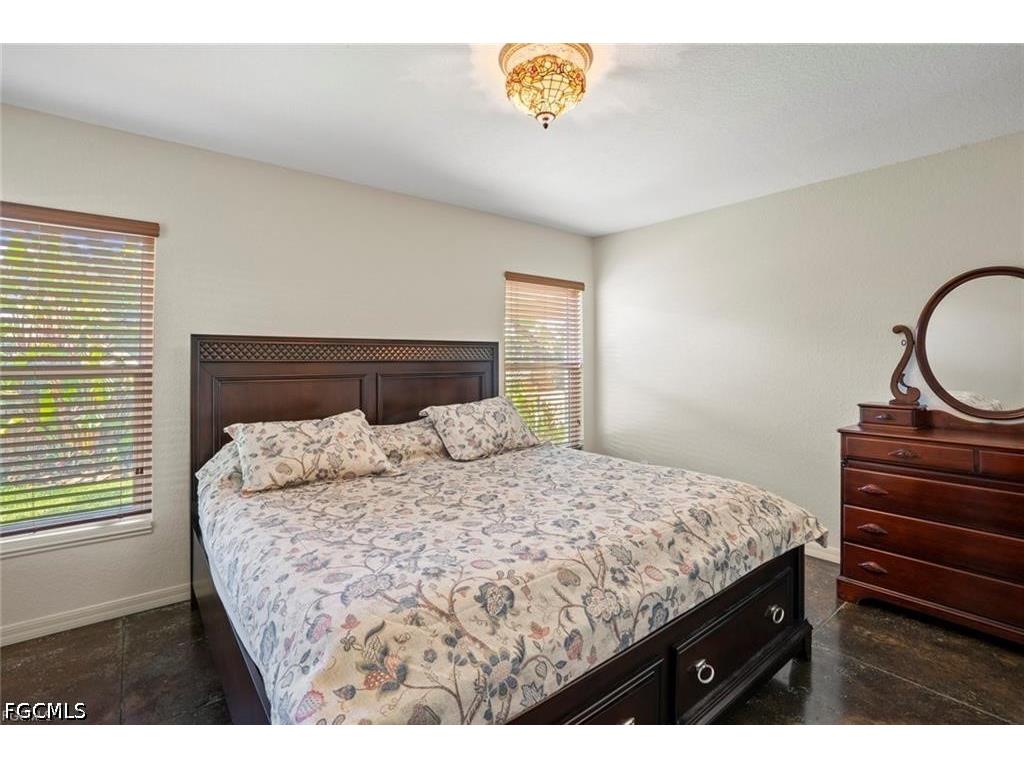2032 NW 5th Street Cape Coral FL 33993 2026020597 image8