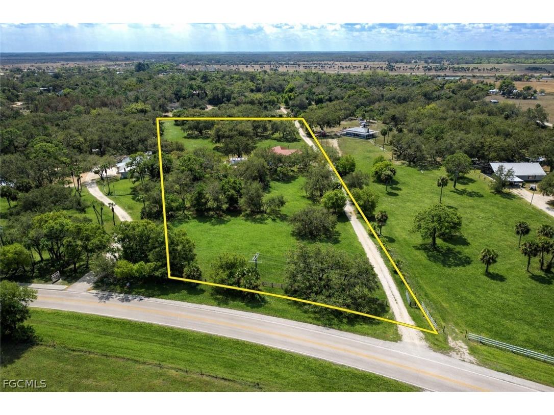 2032 Ortona Locks Road Moore Haven FL 33471 2026011002 image1