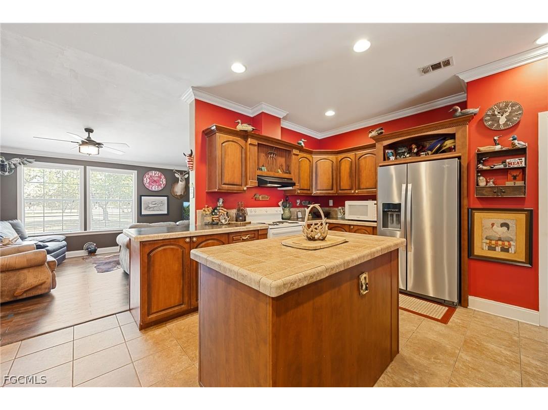 2032 Ortona Locks Road Moore Haven FL 33471 2026011002 image10