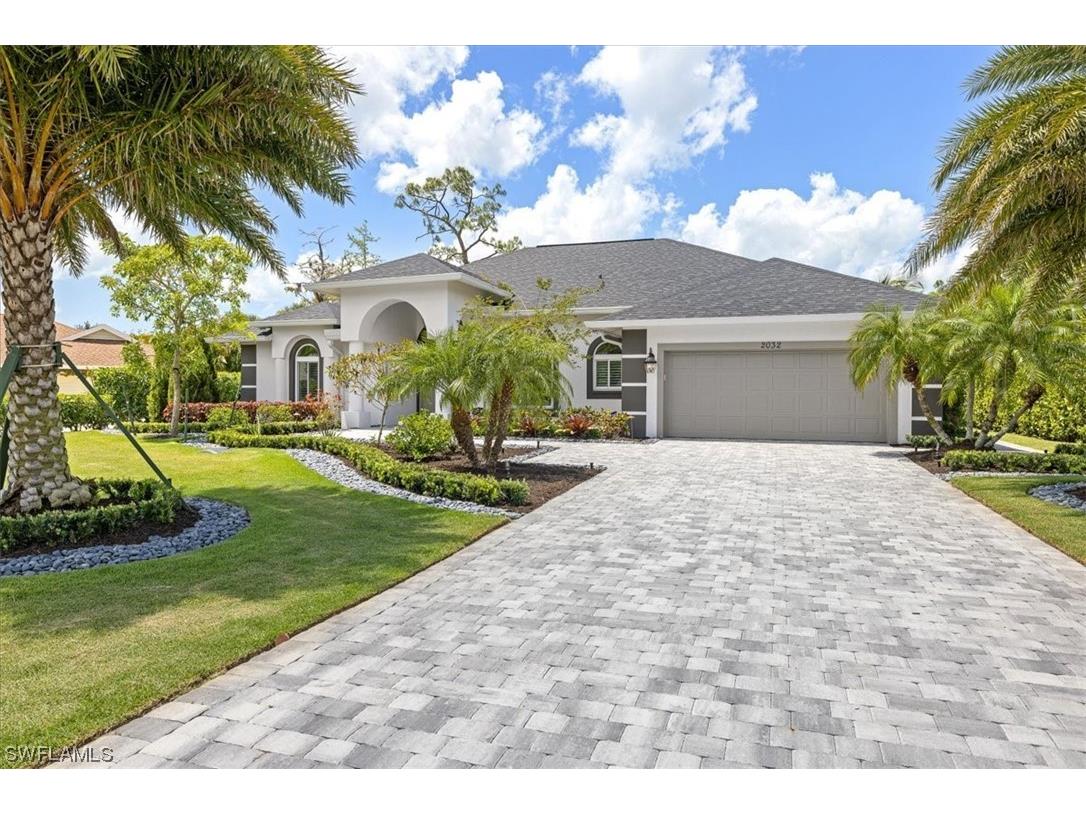 2032 Prince Drive Naples FL 34110 223029662 image1