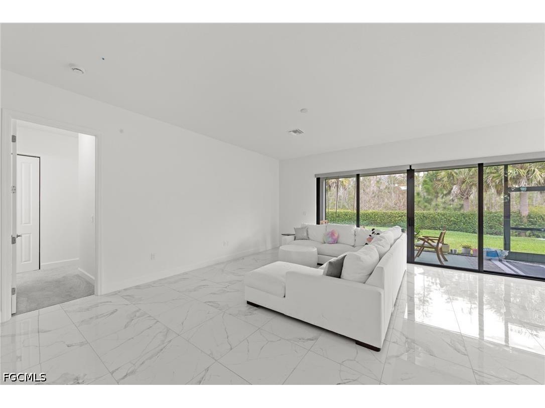 20326 Fair Oak Lane Estero FL 33928 2026016427 image8