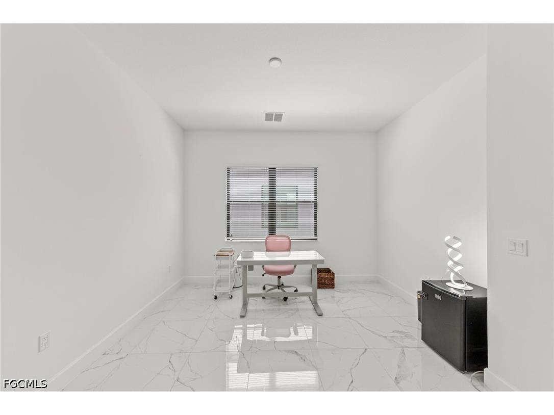 20326 Fair Oak Lane Estero FL 33928 2026016115 image6