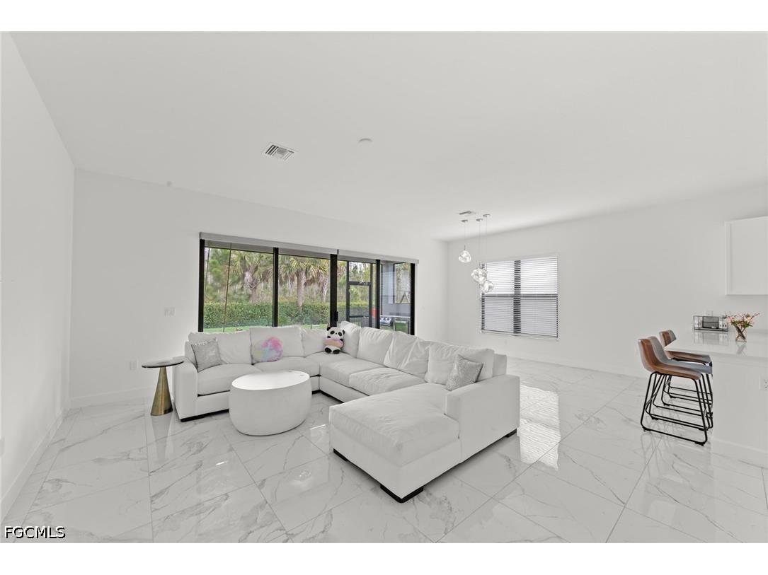 20326 Fair Oak Lane Estero FL 33928 2026016115 image9
