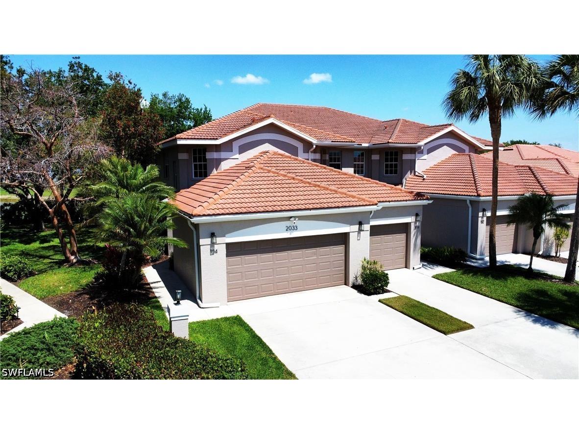 2033 Crestview Way #104 Naples FL 34119 226006599 image1
