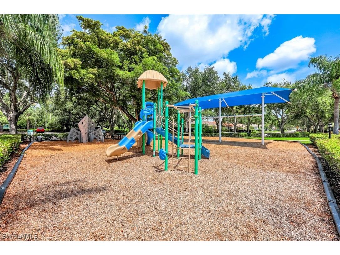 2033 Crestview Way #104 Naples FL 34119 226006599 image22