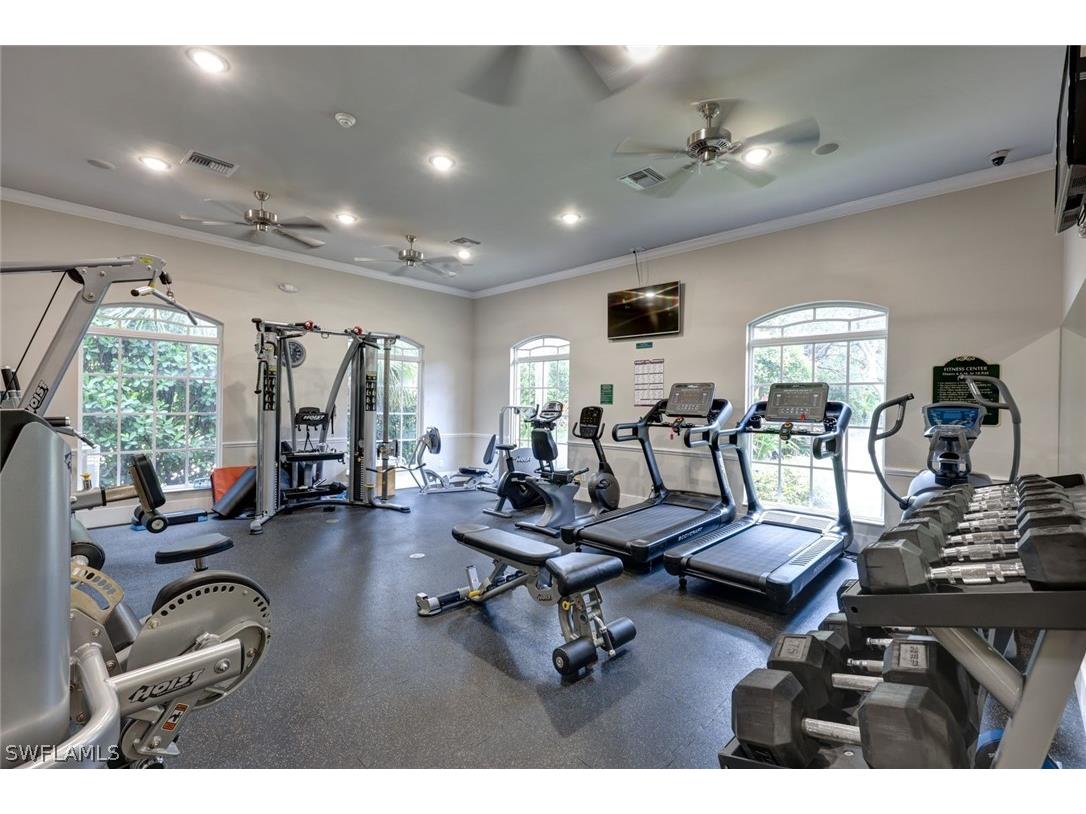 2033 Crestview Way #104 Naples FL 34119 226006599 image24