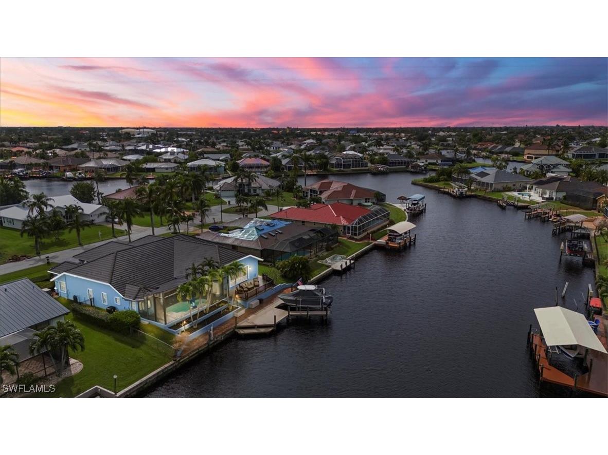 2033 SE 21st Lane Cape Coral FL 33990 224091068 image1