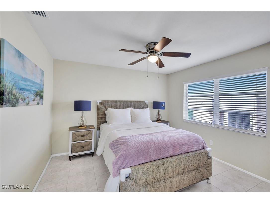 2033 SE 27th Terrace Cape Coral FL 33904 225078298 image23