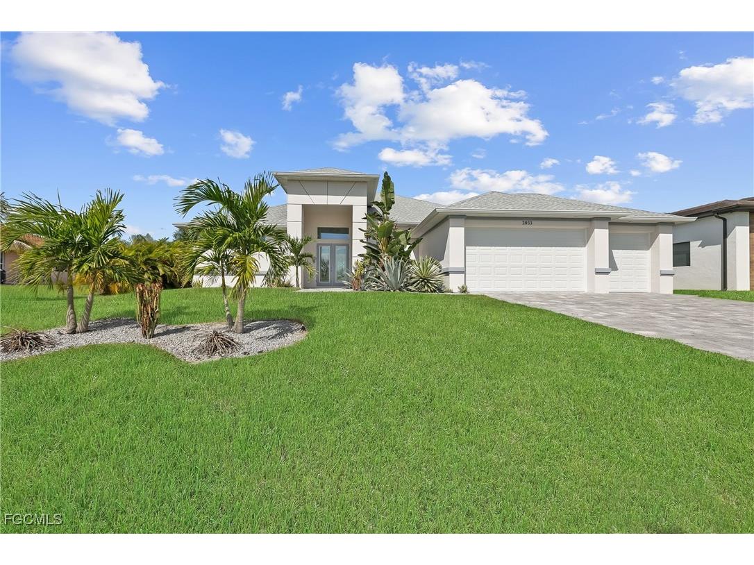2033 SW 31st Terrace Cape Coral FL 33914 2025015831 image1