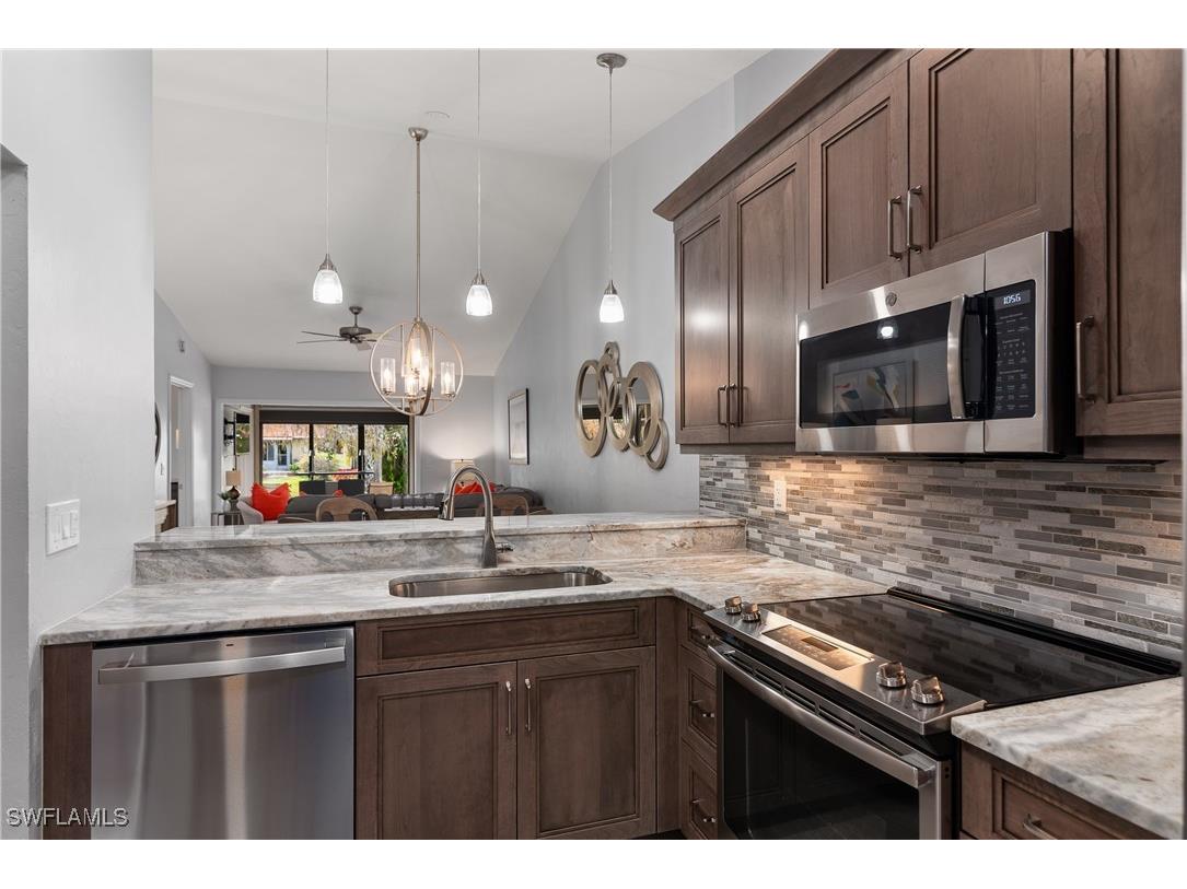 2034 Pine Isle Lane #2034 Naples FL 34112 226003453 image2