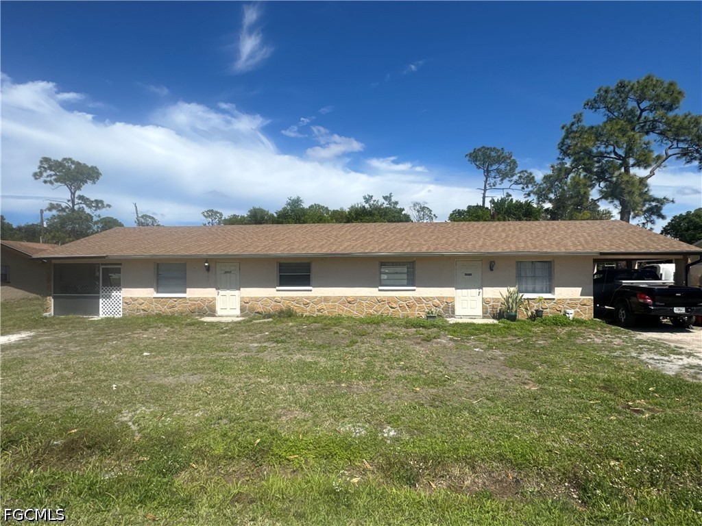 2035/2037 Eloise Circle North Fort Myers FL 33917 2026013255 image1
