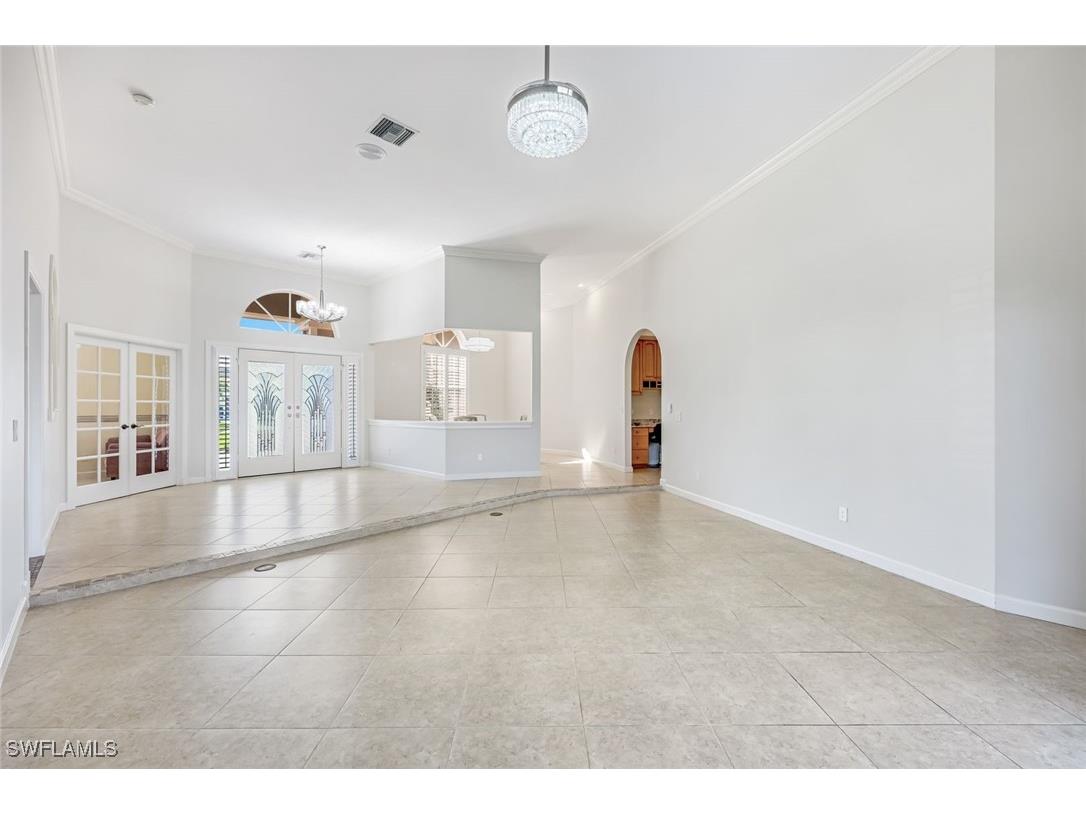 2035 Castle Garden Lane Naples FL 34110 225083001 image13