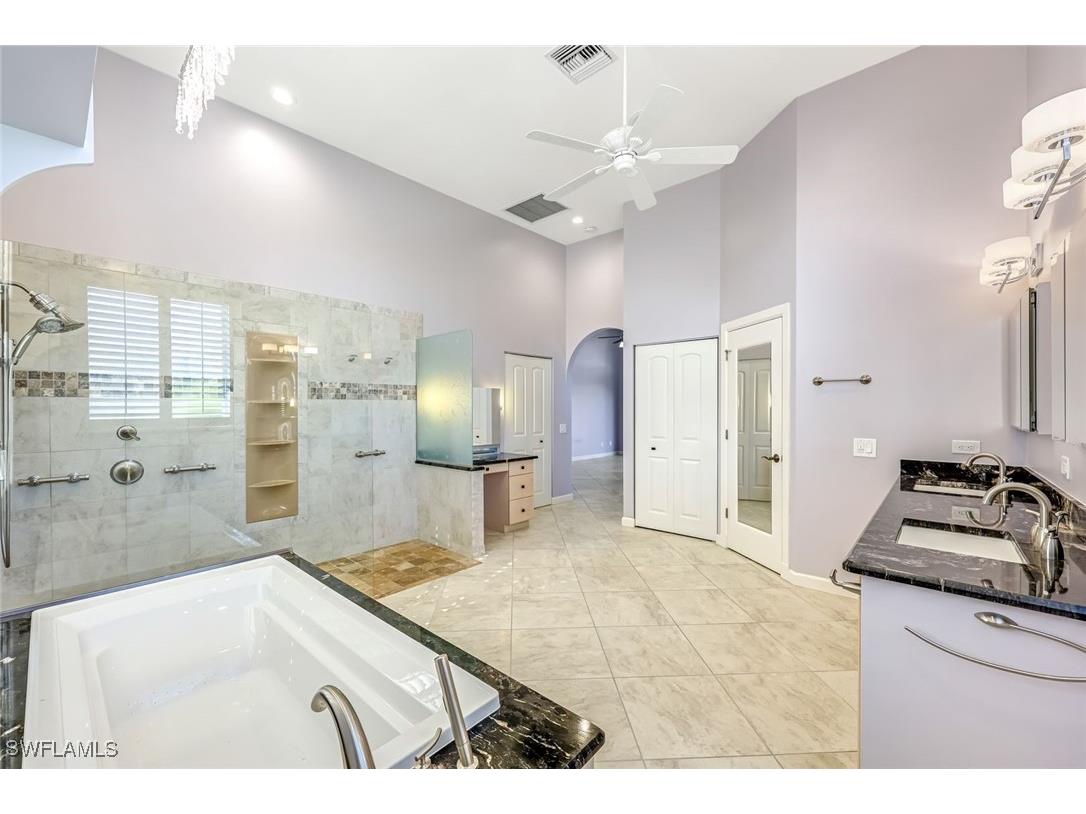 2035 Castle Garden Lane Naples FL 34110 225083001 image21