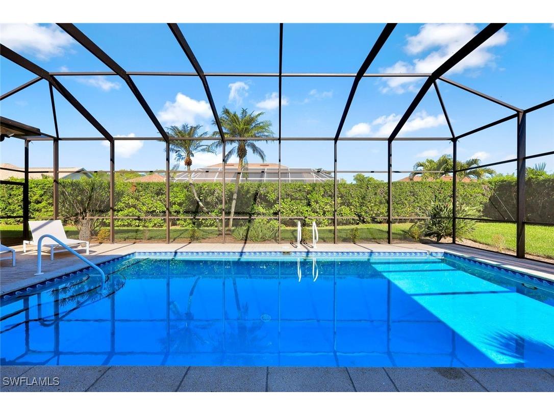 2035 Castle Garden Lane Naples FL 34110 225083001 image32