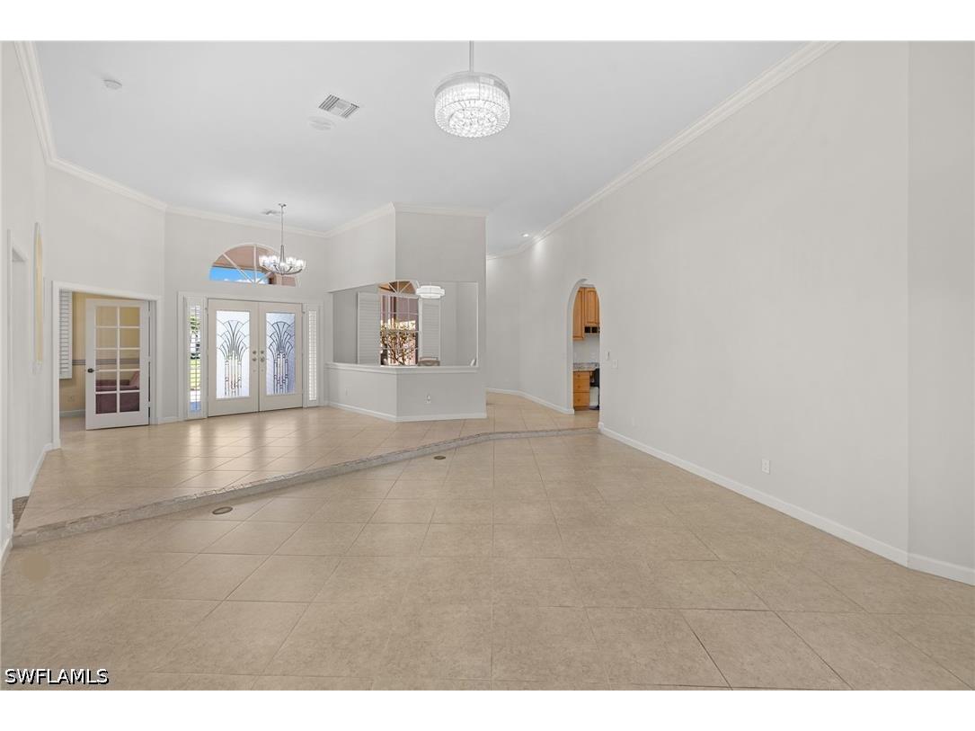 2035 Castle Garden Lane Naples FL 34110 226017555 image11