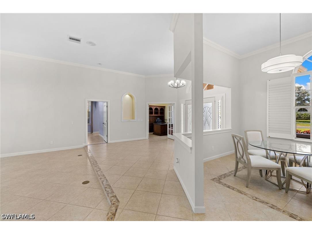 2035 Castle Garden Lane Naples FL 34110 226017555 image12