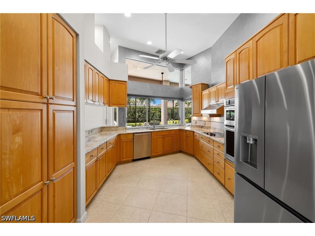 2035 Castle Garden Lane Naples FL 34110 226017555 image14