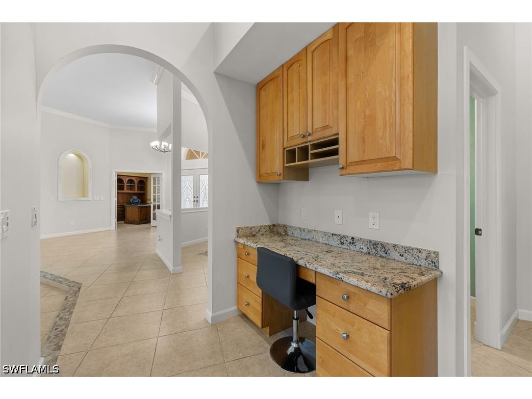 2035 Castle Garden Lane Naples FL 34110 226017555 image16
