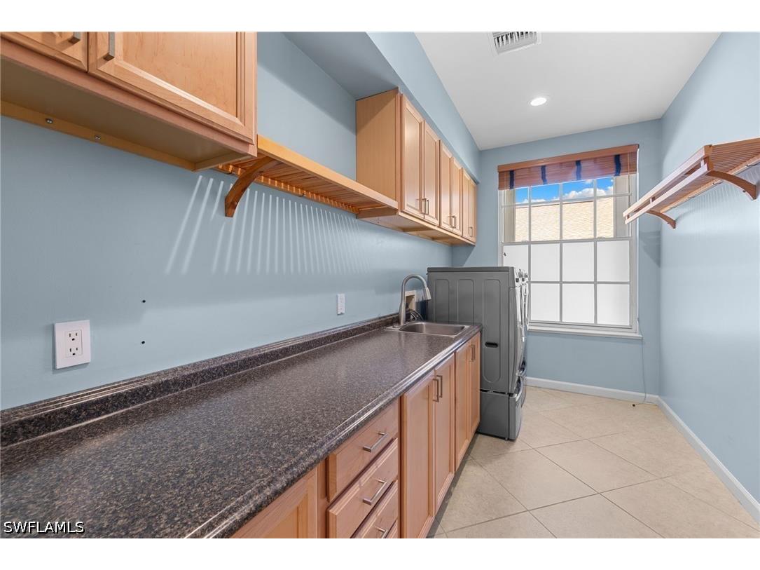 2035 Castle Garden Lane Naples FL 34110 226017555 image33